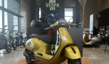 VESPA GTS SUPER SPORT