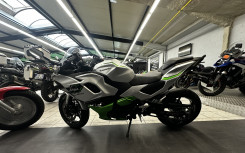 KAWASAKI NINJA 7 HYBRID REVISÉE & GARANTIE 2029