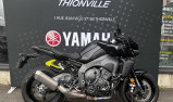 YAMAHA MT-10