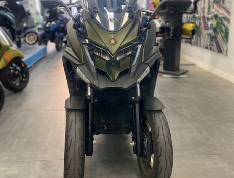 KYMCO CV3 550