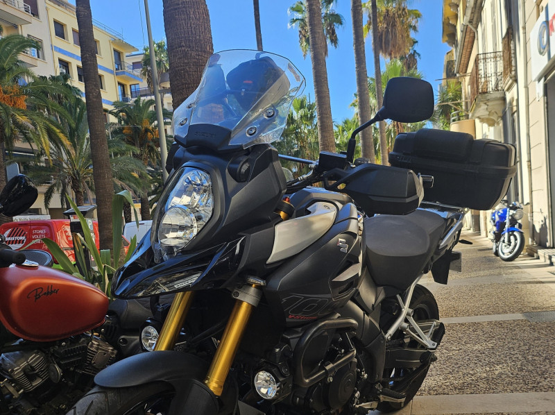 SUZUKI DL V-STROM 1000