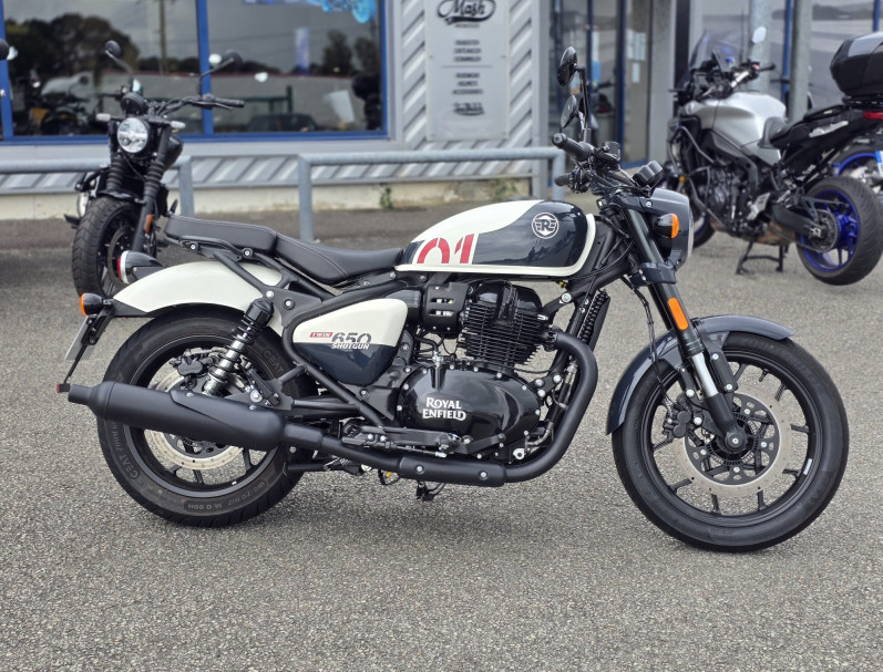 ROYAL ENFIELD SHOTGUN 650