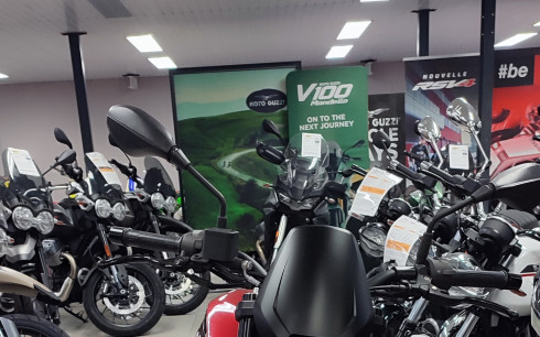 MOTO MORINI SEIEMMEZZO STR 650 A2 