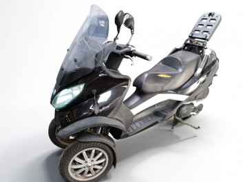 PIAGGIO MP3 500