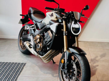 HONDA CB 650 R E-Clutch