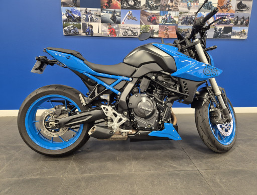 SUZUKI GSX-8S