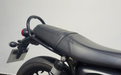 TRIUMPH SPEED TWIN 900