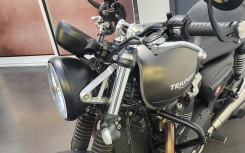 TRIUMPH SPEED TWIN 900