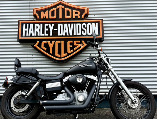 HARLEY-DAVIDSON DYNA STREET BOB 1584