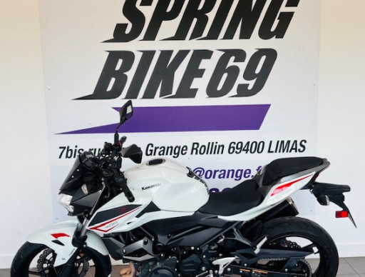KAWASAKI Z400