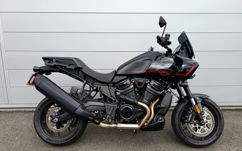 HARLEY-DAVIDSON ADVENTURE PAN AMERICA 1250 ST