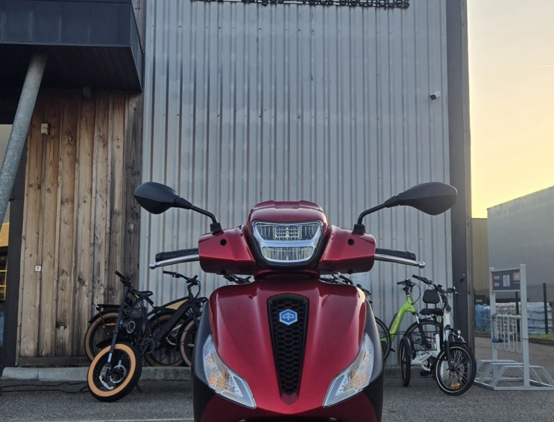 PIAGGIO Medley S 125 IGET ABS E5