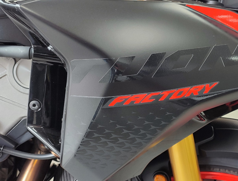 APRILIA TUONO 660 FACTORY