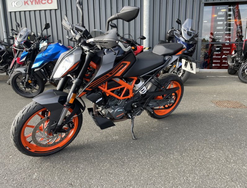 KTM 125 DUKE ABS