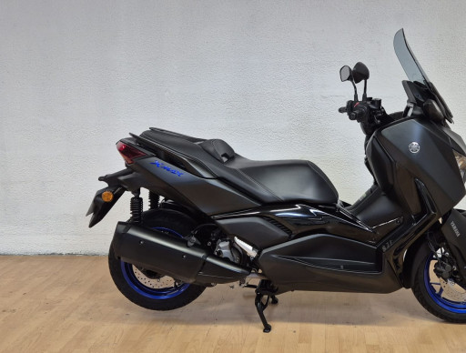 YAMAHA XMAX 300 icon black