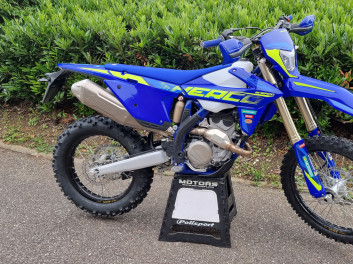 SHERCO 300 SEF FACTORY 4T  2026 MOTORS 54 DISPONIBLE 