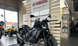 YAMAHA MT-09 Y-AMT AKRAPOVIC