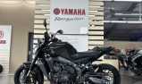 YAMAHA MT-09 Y-AMT AKRAPOVIC