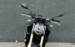 HONDA CB 650 R E-CLUTCH