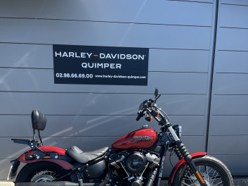 HARLEY-DAVIDSON SOFTAIL STREET BOB 1745