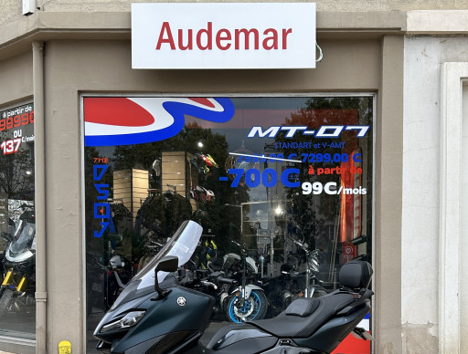 YAMAHA XP T-MAX 560 TECH MAX