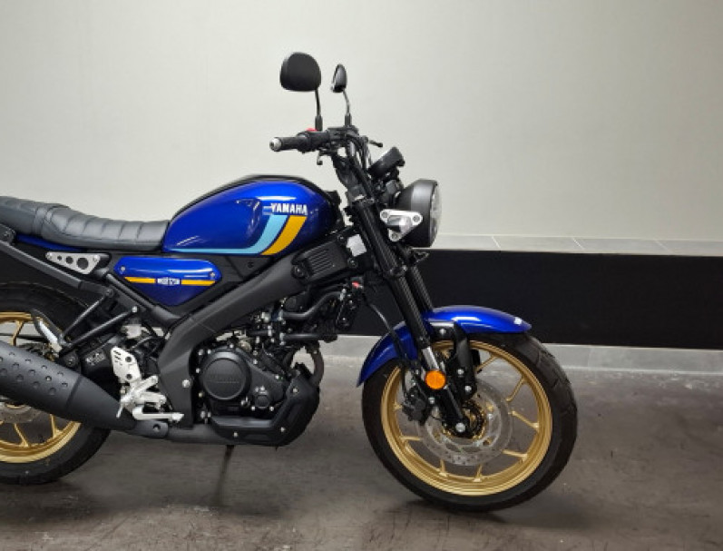 YAMAHA XSR 125
