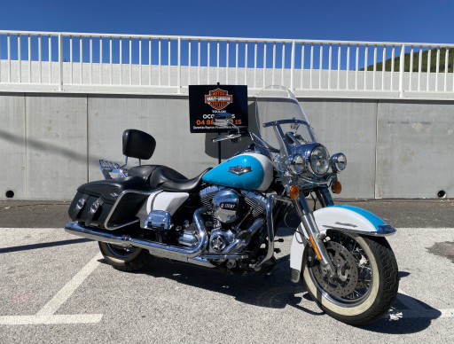 HARLEY-DAVIDSON TOURING ROAD KING 1688 CLASSIC