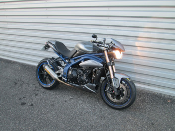 TRIUMPH SPEED TRIPLE 1050 SE - ABS
