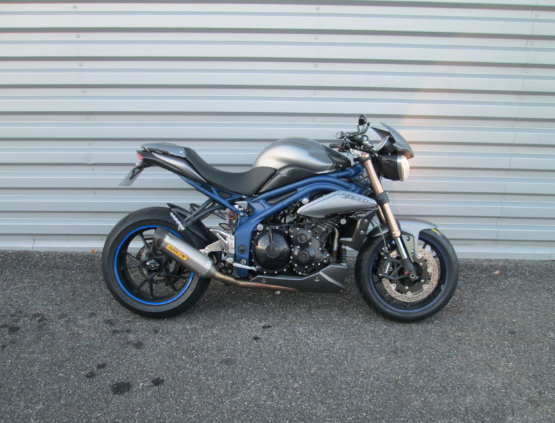 TRIUMPH SPEED TRIPLE 1050 SE - ABS