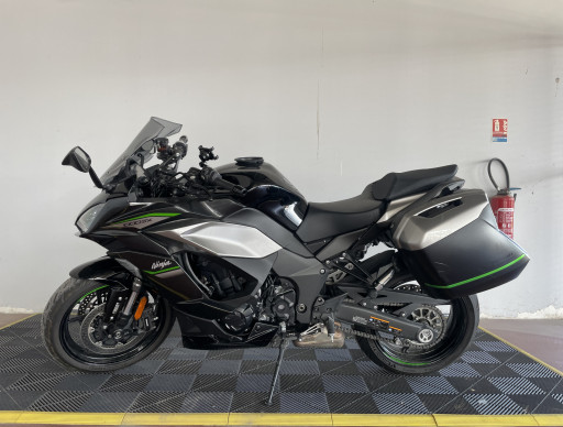 KAWASAKI NINJA 1000 SX TOURER + AKRAPOVIC