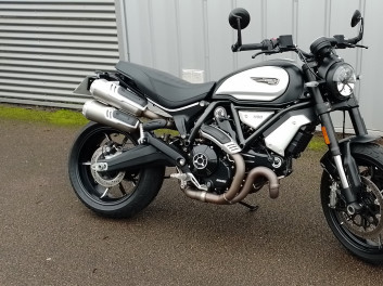 DUCATI SCRAMBLER 1100 DARK PRO