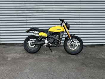 CABALLERO 500 SCRAMBLER 1ERE MAIN 