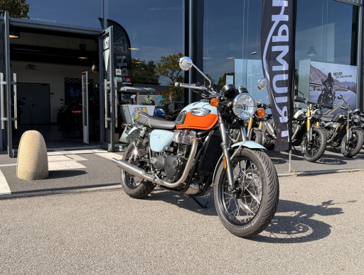 TRIUMPH Bonneville T100