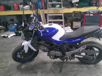 SUZUKI GLADIUS 650 ACCIDENTE RSV N°22317