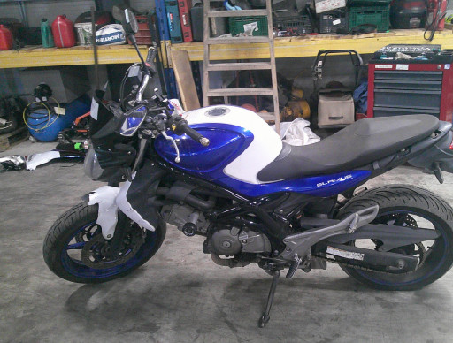 SUZUKI GLADIUS 650 ACCIDENTE RSV N°22317