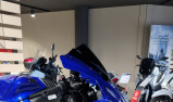 YAMAHA R1