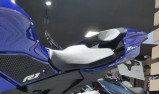 YAMAHA R1
