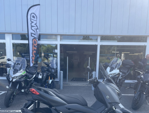 YAMAHA XMAX 125 TECH MAX