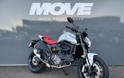 DUCATI Monster 937 