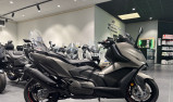 KYMCO AK 550 PREMIUM / Garantie 