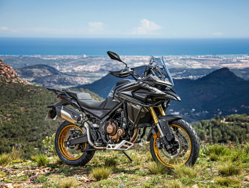 VOGE 625 DSX