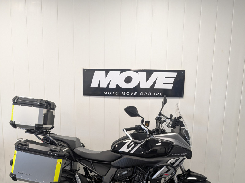 QJ MOTOR SRT 600 SX TOURING