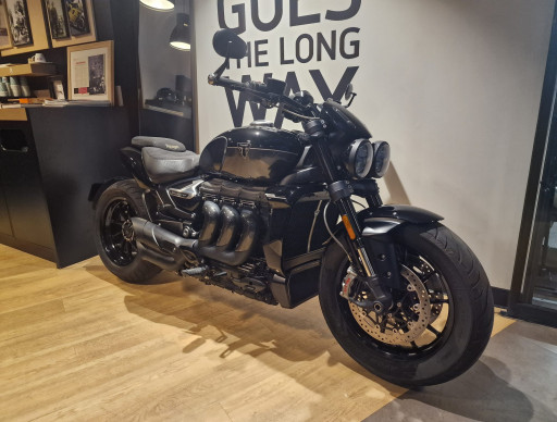TRIUMPH ROCKET 3 R STORM 3400KMS CARBONE 2024