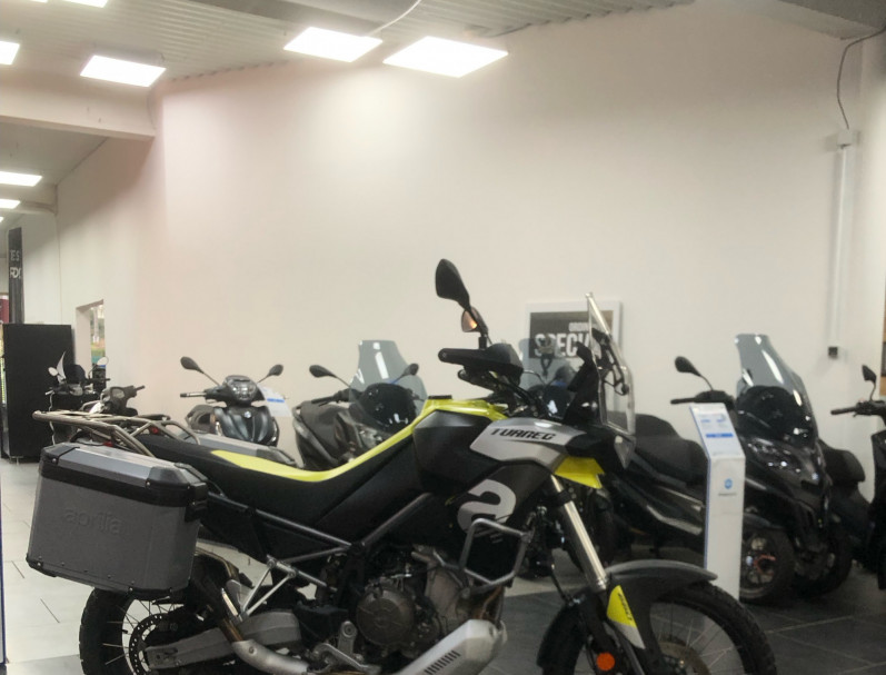 APRILIA TUAREG 660