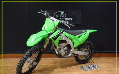 KAWASAKI KX 450