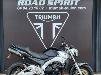 SUZUKI GSR 600