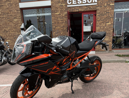 KTM RC 125 2022