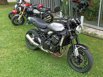 KAWASAKI Z 900 RS
