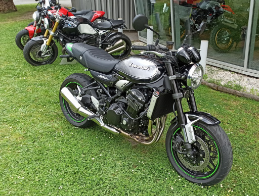 KAWASAKI Z 900 RS