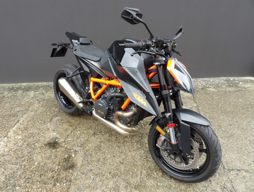 KTM 1290 SUPER DUKE R